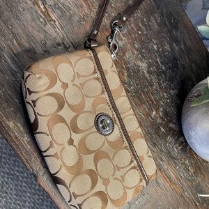 Coach logo Brown wristlet purse